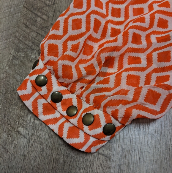 41 Hawthorn Orange and White Sheer Top Elbow Length - Picture 7 of 15